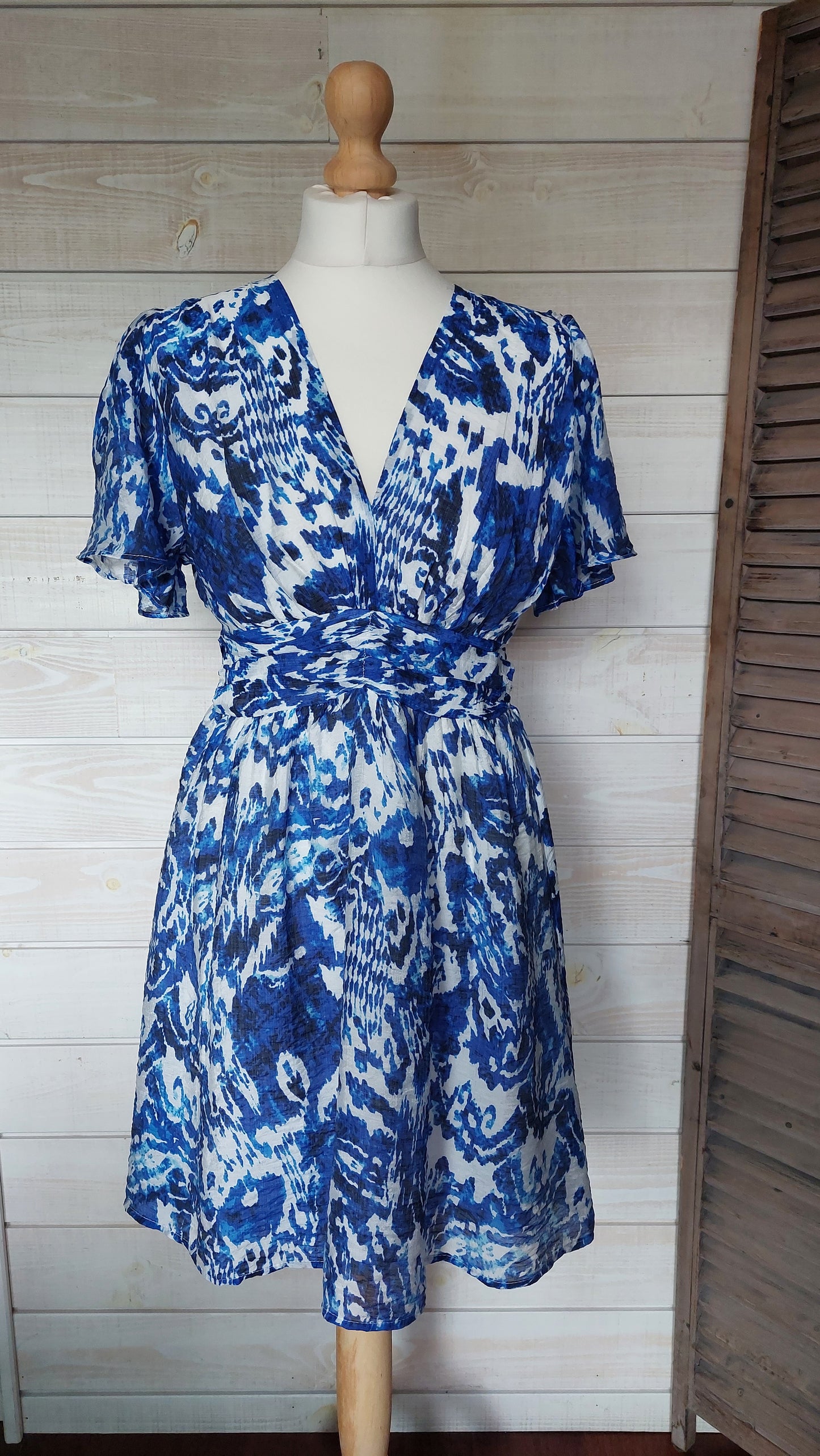 Robe Iris