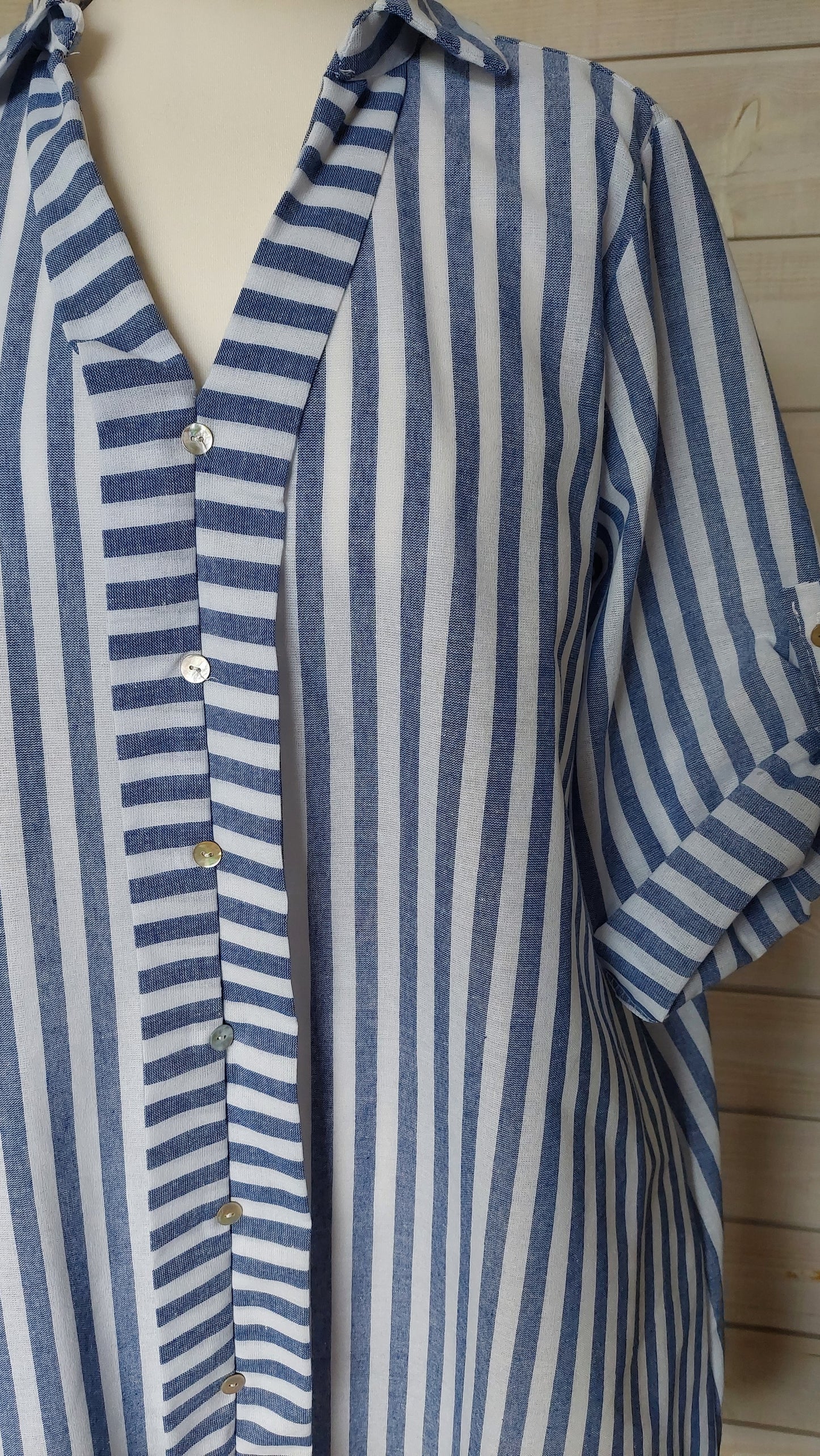 Robe Sarah