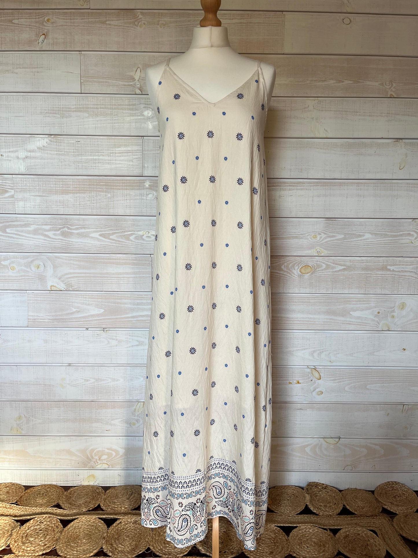 Robe Julia