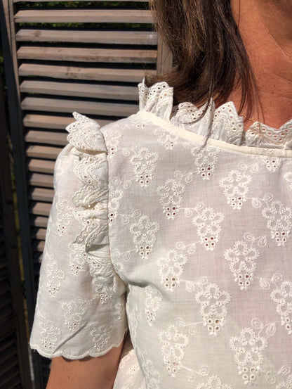 top, chemise, dentelle, écru